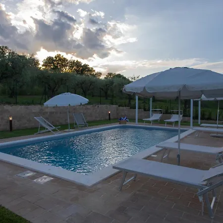 La Collina Degli Ulivi 8&2, Emma *