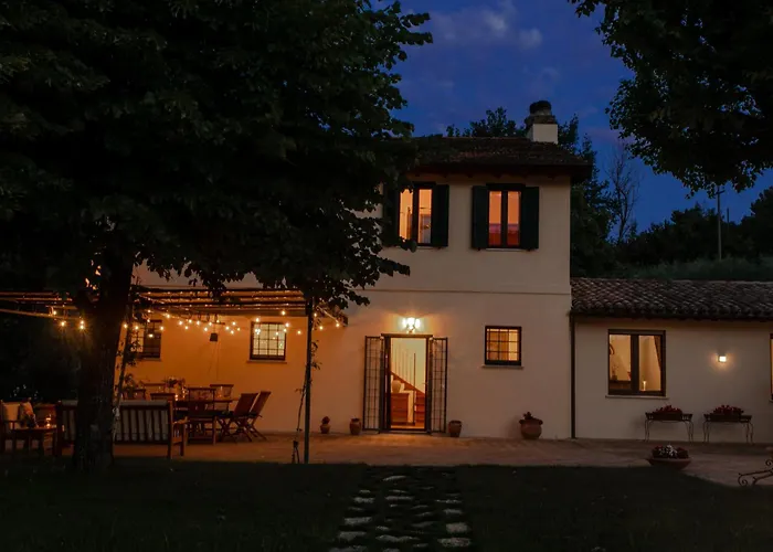 La Collina Degli Ulivi 8&2, Emma Villa