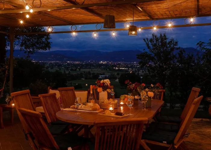 Villa La Collina Degli Ulivi 8&2, Emma *